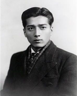 塚本幸一