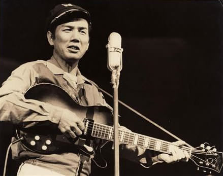 田端義夫（バタヤン）