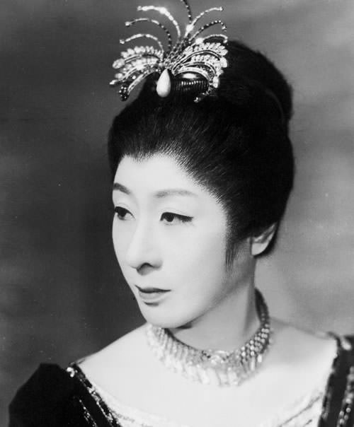水谷八重子（初代）