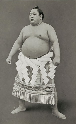 玉錦三右エ門