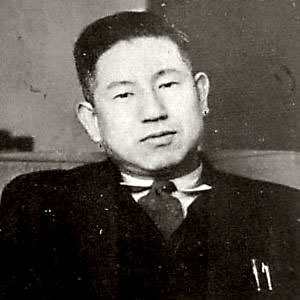 尾崎秀実（ゾルゲ事件首謀者のひとり）