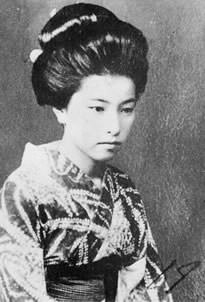 山崎富栄