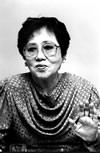 山崎豊子