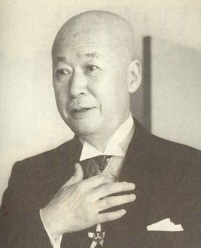山田耕筰