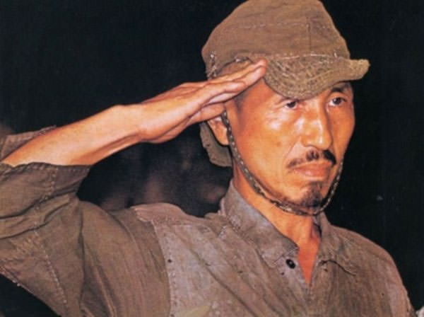 小野田寛郎（昭和49年3月、ルバング島レーダー基地にて）