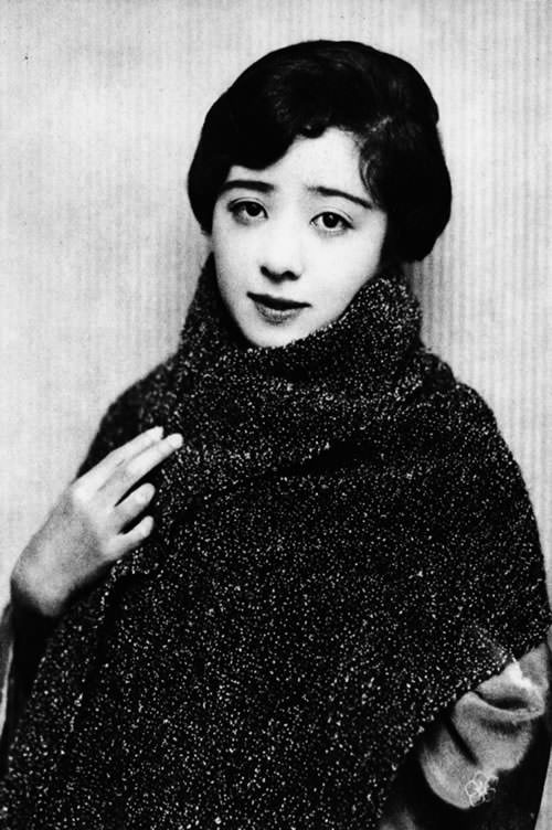 岡田嘉子の若い頃