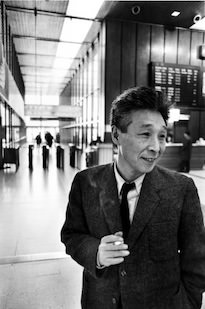 安岡章太郎