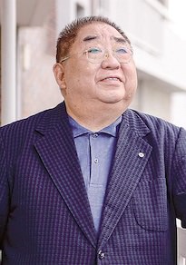 小林亜星