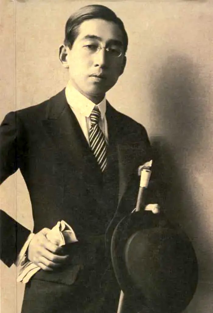堀口大學