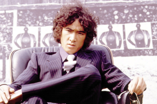 松田優作の若い頃（29歳ごろ、映画『蘇える金狼』より）