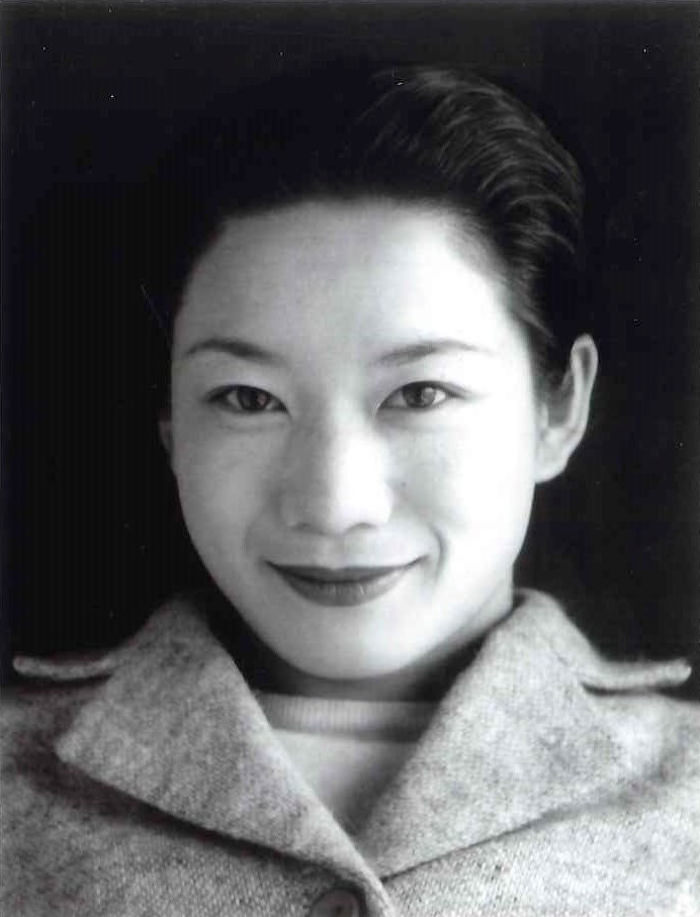 向田邦子（正面）