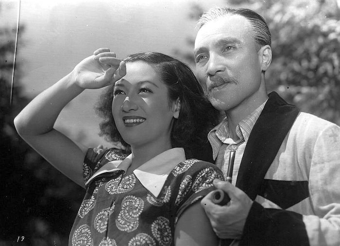 原節子と滝沢修（『安城家の舞踏会』1947年）