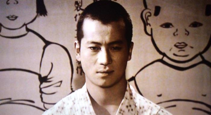 若松武史の若い頃（28歳ごろ。映画『草迷宮』より）